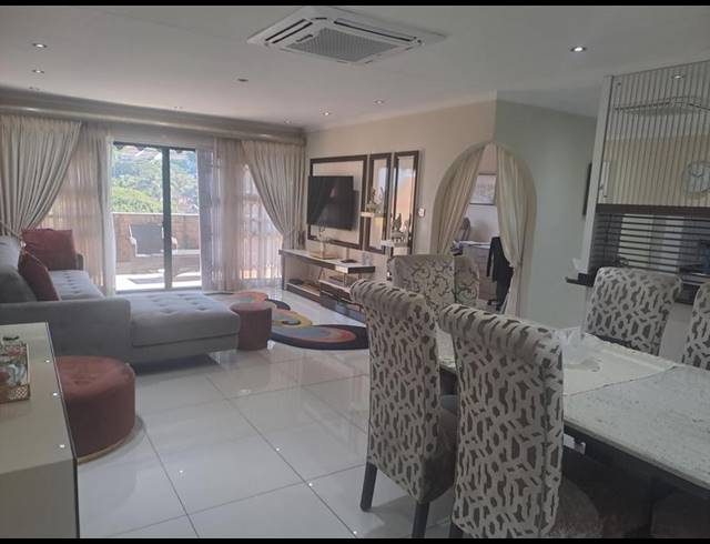 3 BEDROOM APARTMENT FOR SALE IN UMGENI PARK
